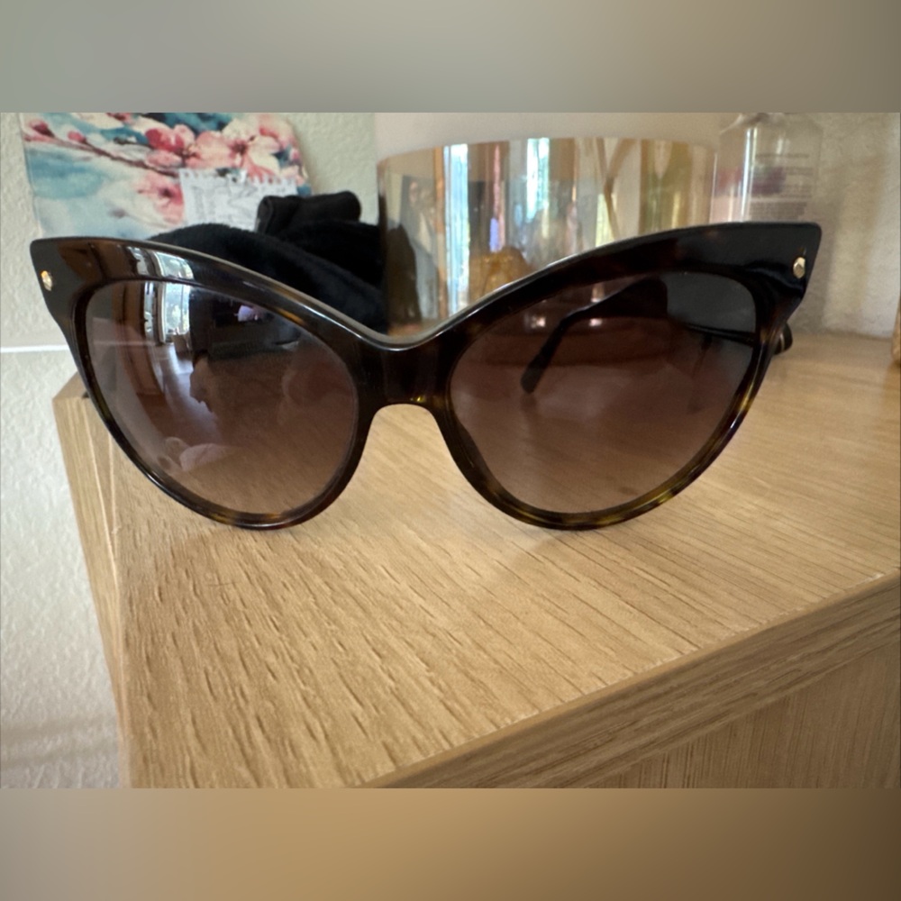 Dior Les marquises sunglasses